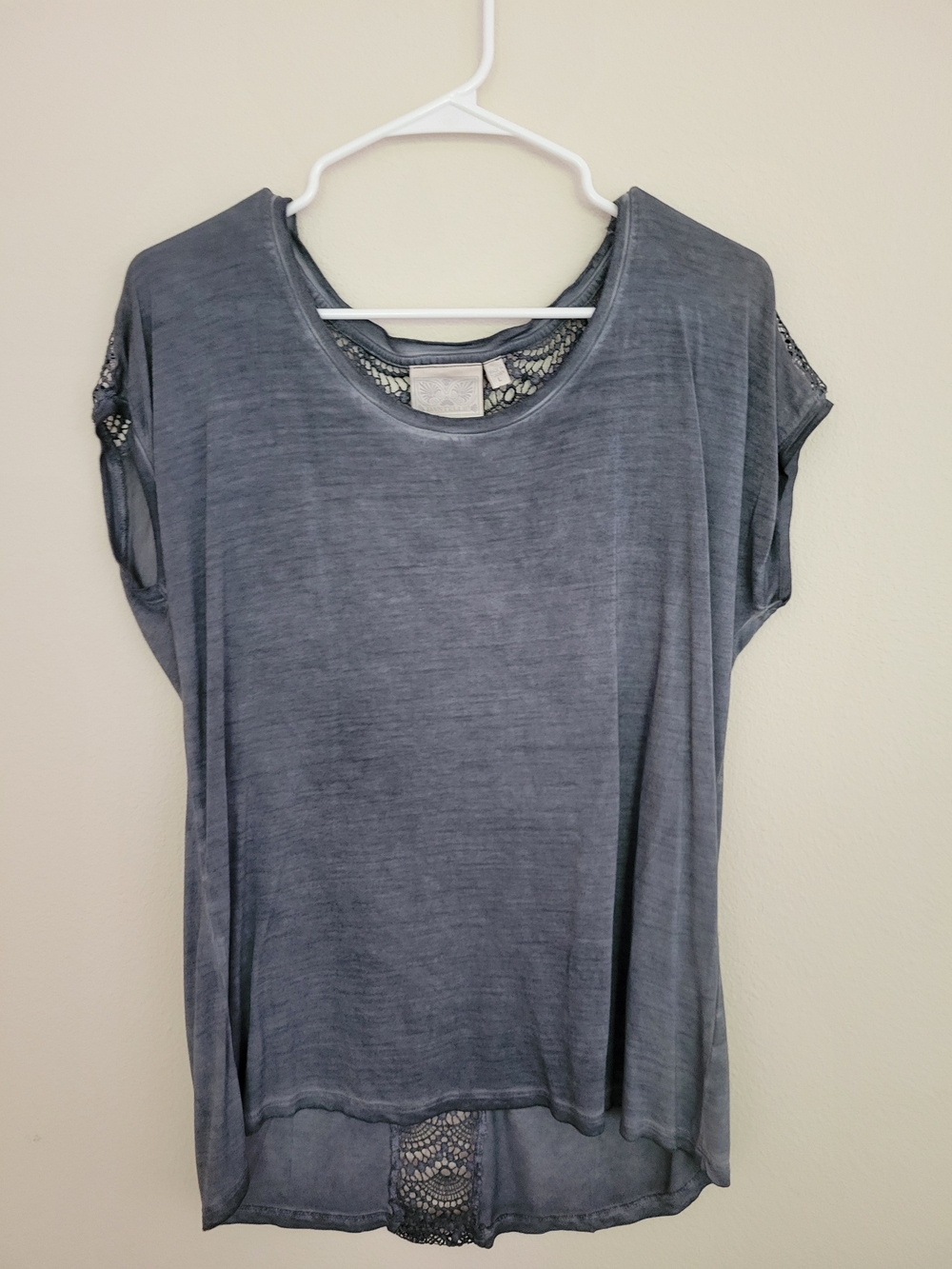 Dantelle Slate Gray/Blue Short Sleeve Crochet-Back Top